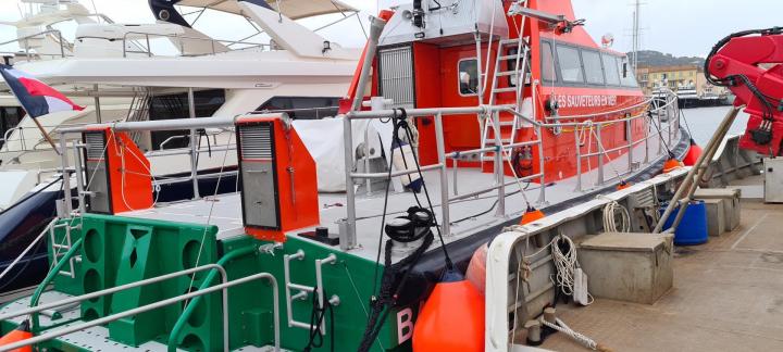 Reconstruction de moteur de bateau Fréjus