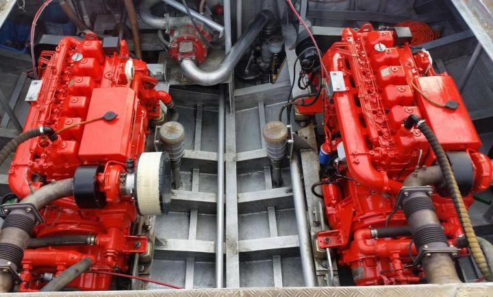 Forts de plus de 25 ans d’expérience dans la mécanique marine diesel, nous intervenons sur de nombreuses marques