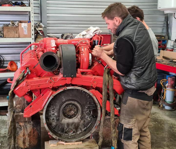 Nous nous occupons de l’entretien de tous types de bateaux