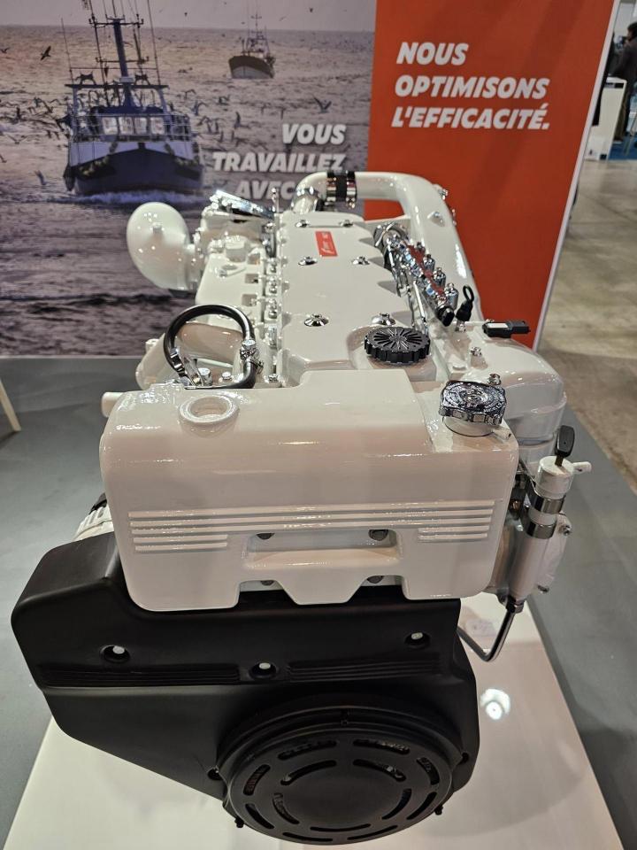 Réparation et reconditionnement de moteur de bateau Fréjus