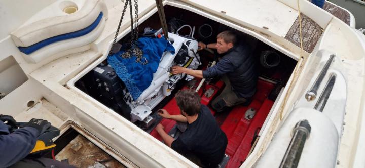 Techniciens spécialisés dans la mécanique marine diesel Fréjus