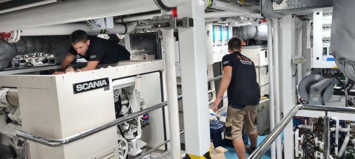 Techniciens spécialisés dans la mécanique marine diesel Fréjus