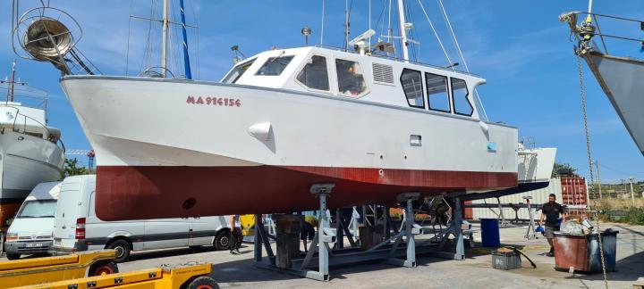 Reconstruction de moteur de bateau Fréjus
